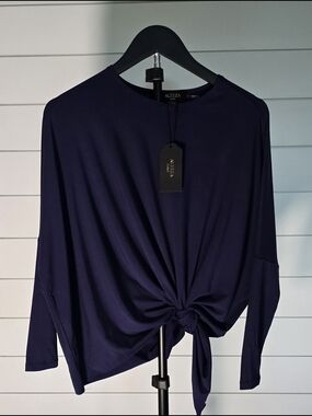 New Navy Aleexa Paris Doman Sleeve Tie Light Weight Top XS